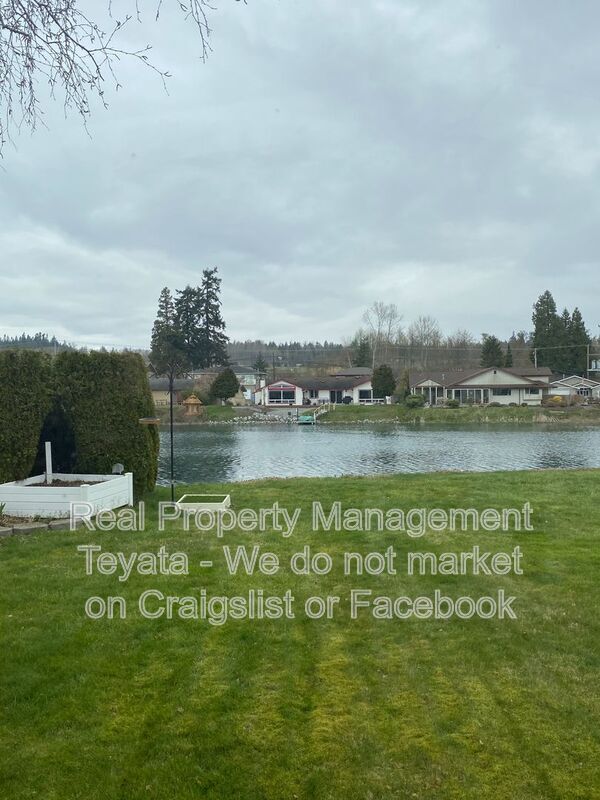 Building Photo - 8252 Cowichan Rd