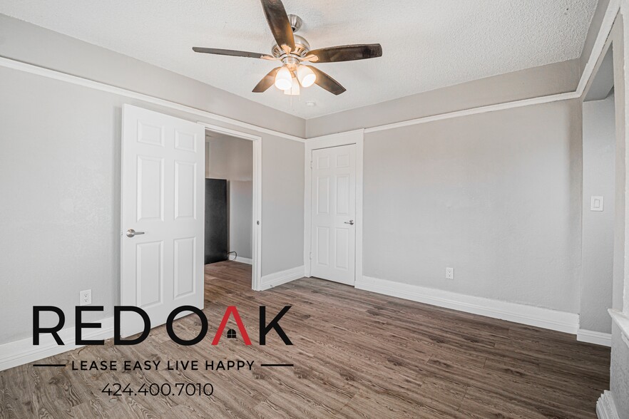 Building Photo - 227 E 52nd St