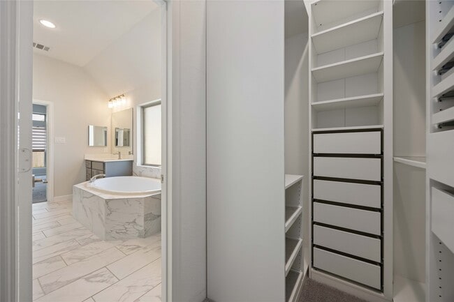 Building Photo - 4248 Arbor Crest Ln
