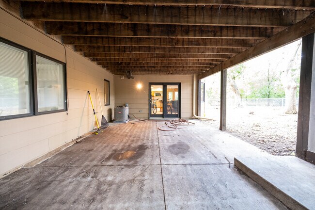 Building Photo - 3521 Widgeon Way