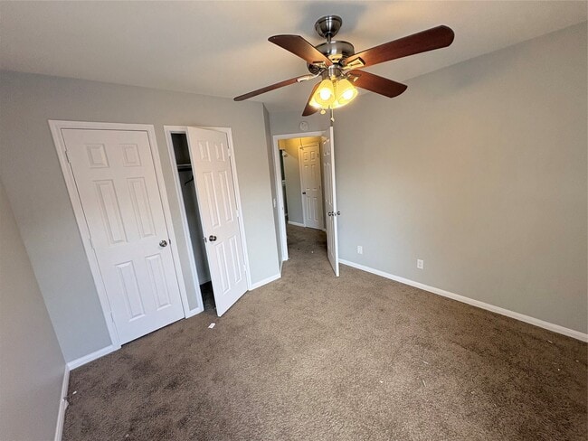 Building Photo - 3006 Fort Stockton Dr