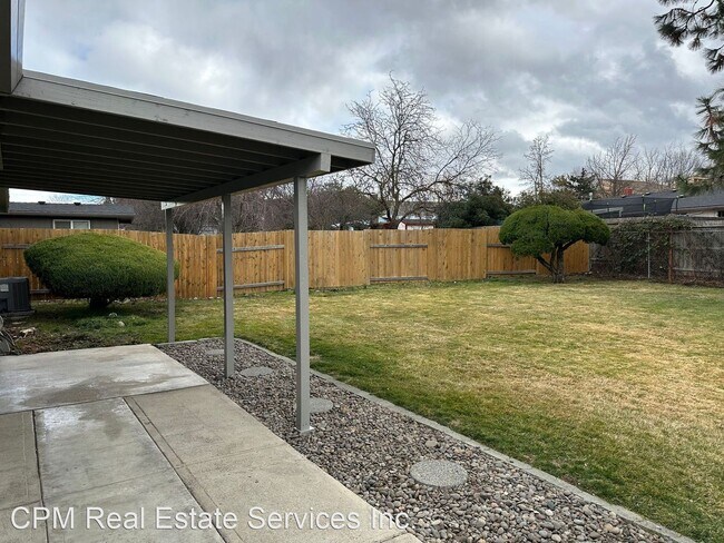 Building Photo - 3 br, 2 bath House - 2948 Seckel Street