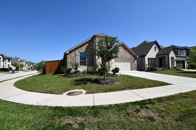 Building Photo - 18426 Bluebird Br Ln