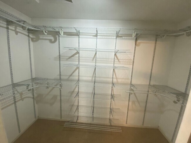 Building Photo - South Reno Home For Rent