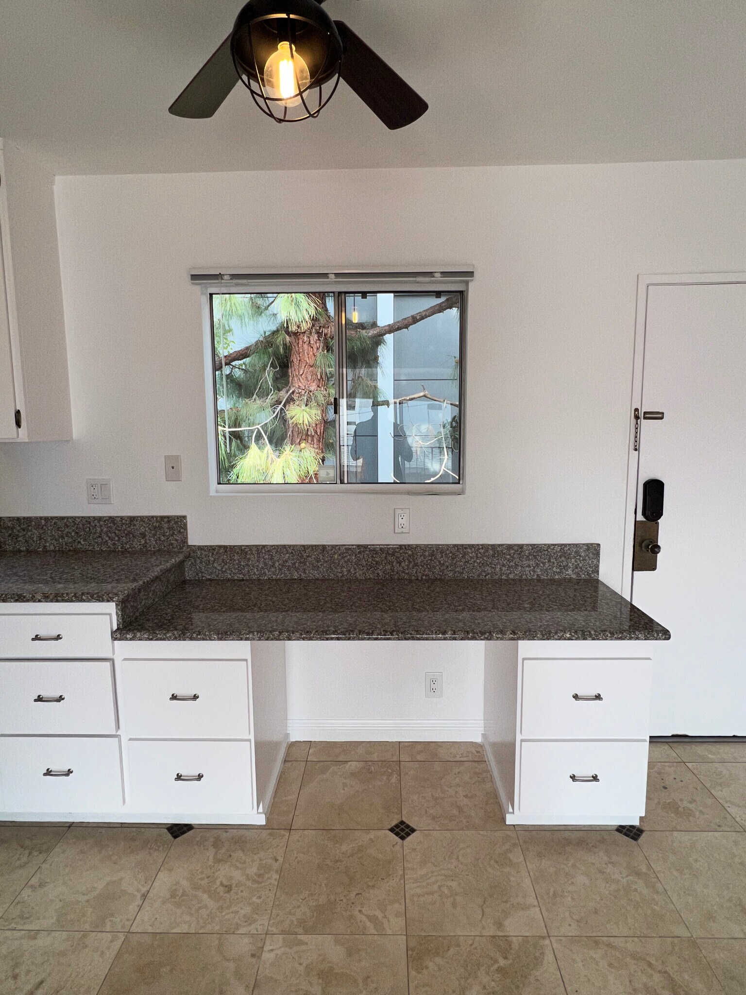 Building Photo - 1417 14th St