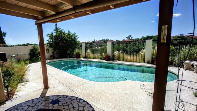 Building Photo - 11543 N Eagle Peak Dr