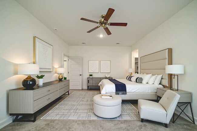 Building Photo - 770 Freedom Cir