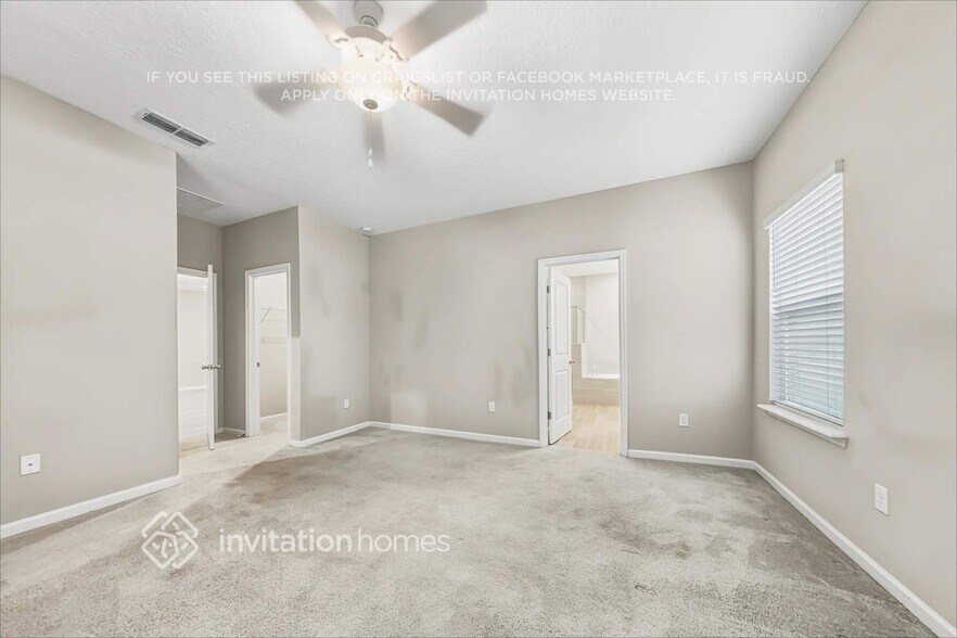 Building Photo - 9835 Lemon Grass Ln