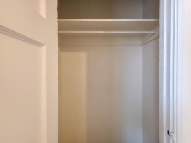 Building Photo - Cozy 1-bedroom / 1-bathroom Apartment Available for Lease in Yuma, AZ!