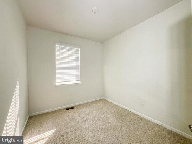 Building Photo - 1713 Red Fox Trl