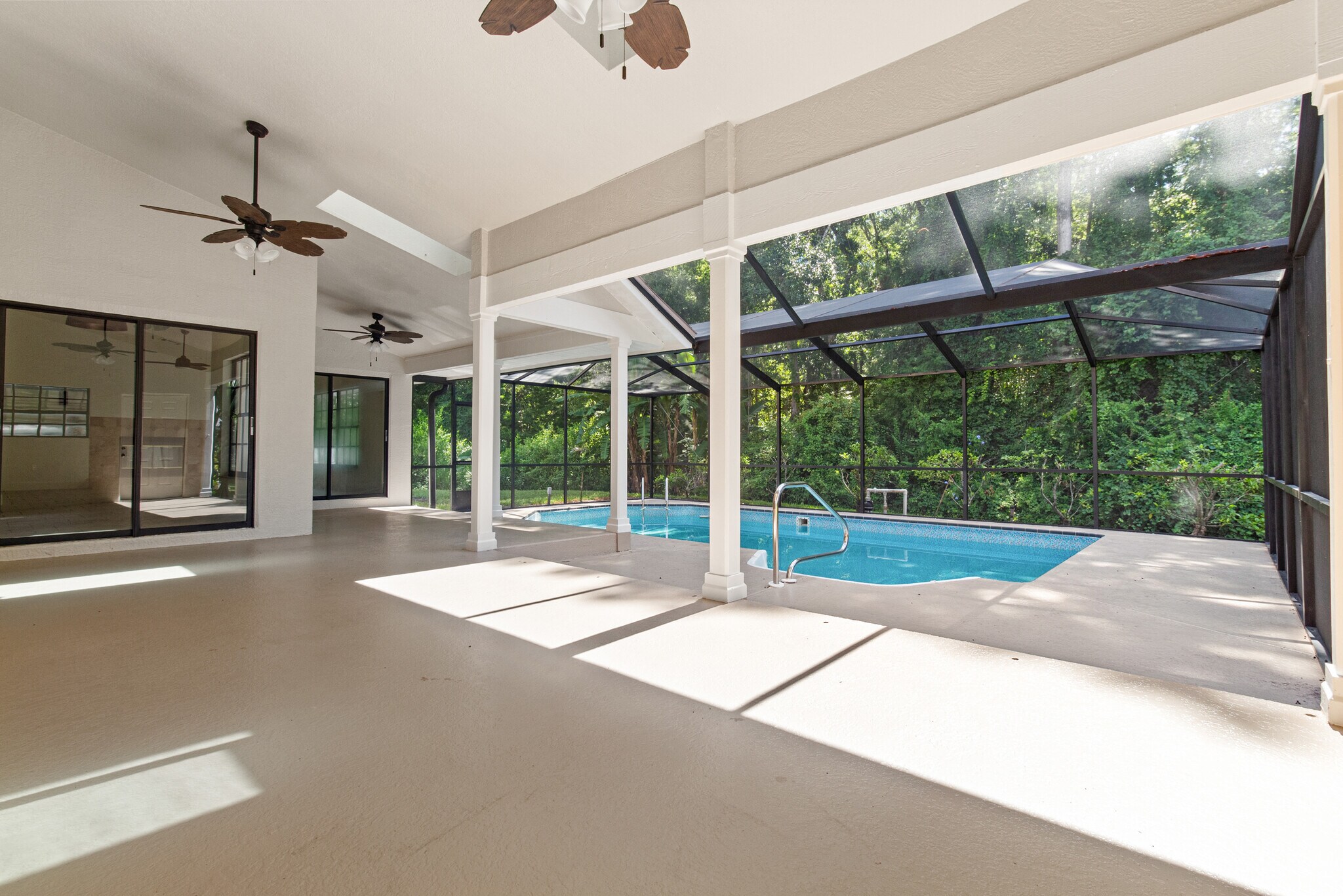 Building Photo - 11918 Quail Ridge Dr