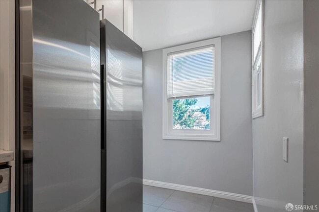 Building Photo - 4116 Moraga St