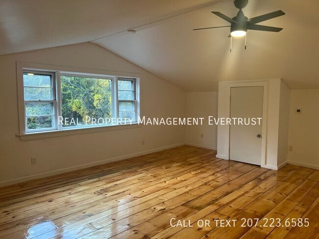 Building Photo - 56 ME-133