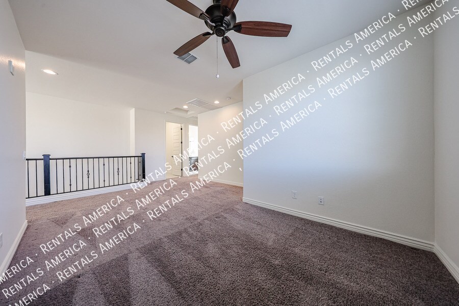 Building Photo - 22483 N 95th Dr