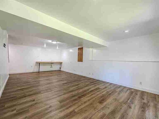 Building Photo - 2543 State Rd A