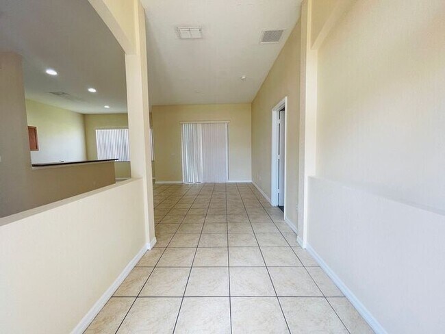 Building Photo - Tuscany Preserve-404 CINNAMON DR POINCIANA, FL 34759