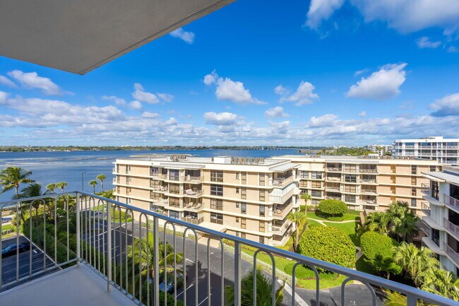 Building Photo - 3230 S Ocean Blvd