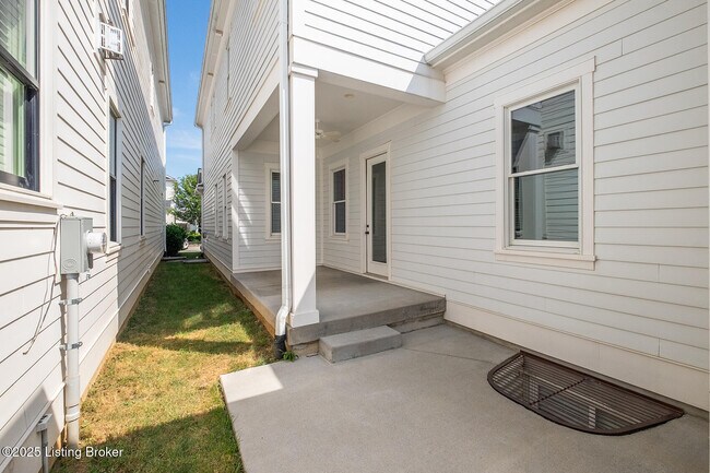 Building Photo - 6431 Passionflower Dr