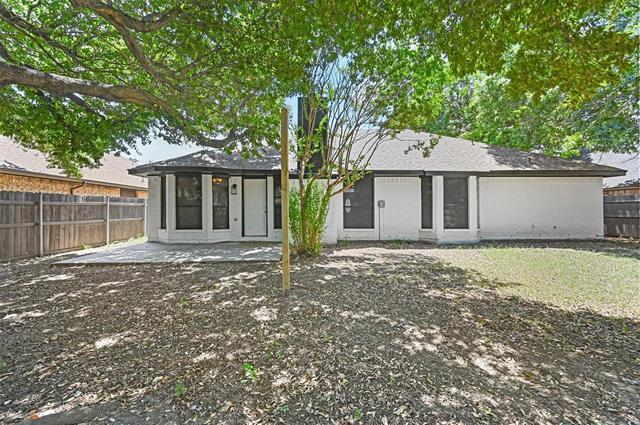 Building Photo - 2530 Seven Hills Dr