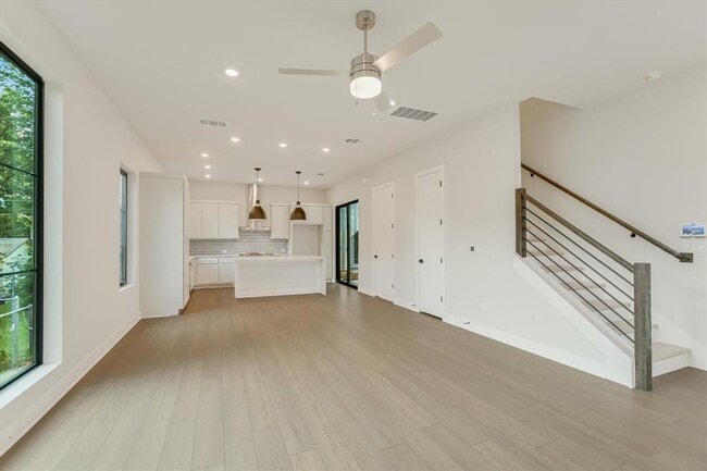 Building Photo - 114 Lightsey Rd