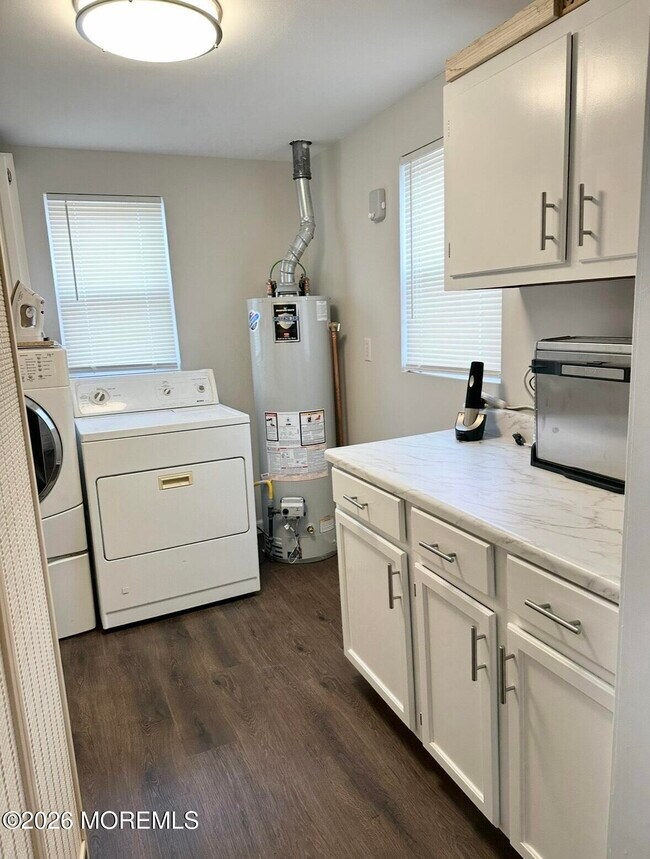 Building Photo - 531 Morningside Ave