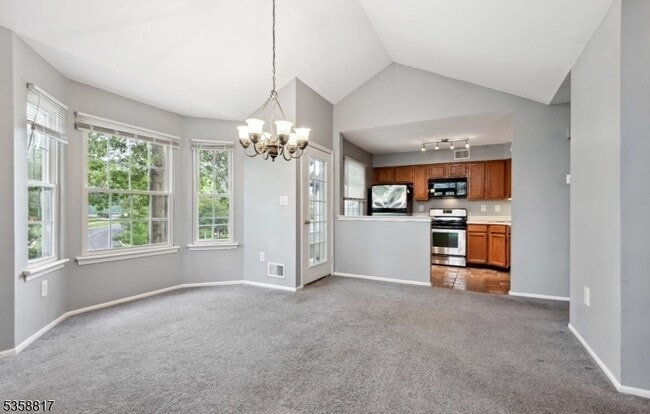 Building Photo - 1110 Pinhorn Dr