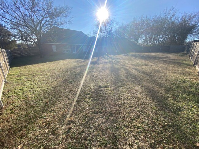 Building Photo - 6012 Remington N Cir