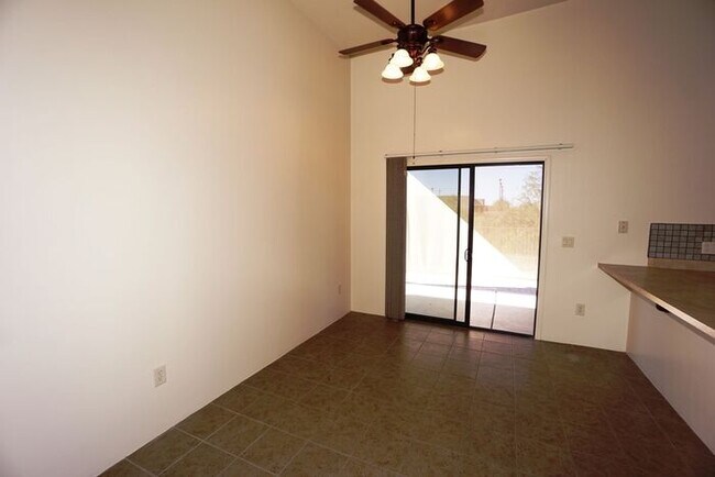 Building Photo - Spacious 3BR East Tucson Home | 1,889 SQFT & 2-Car Garage