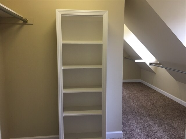 Building Photo - 2087 Lequire Ln