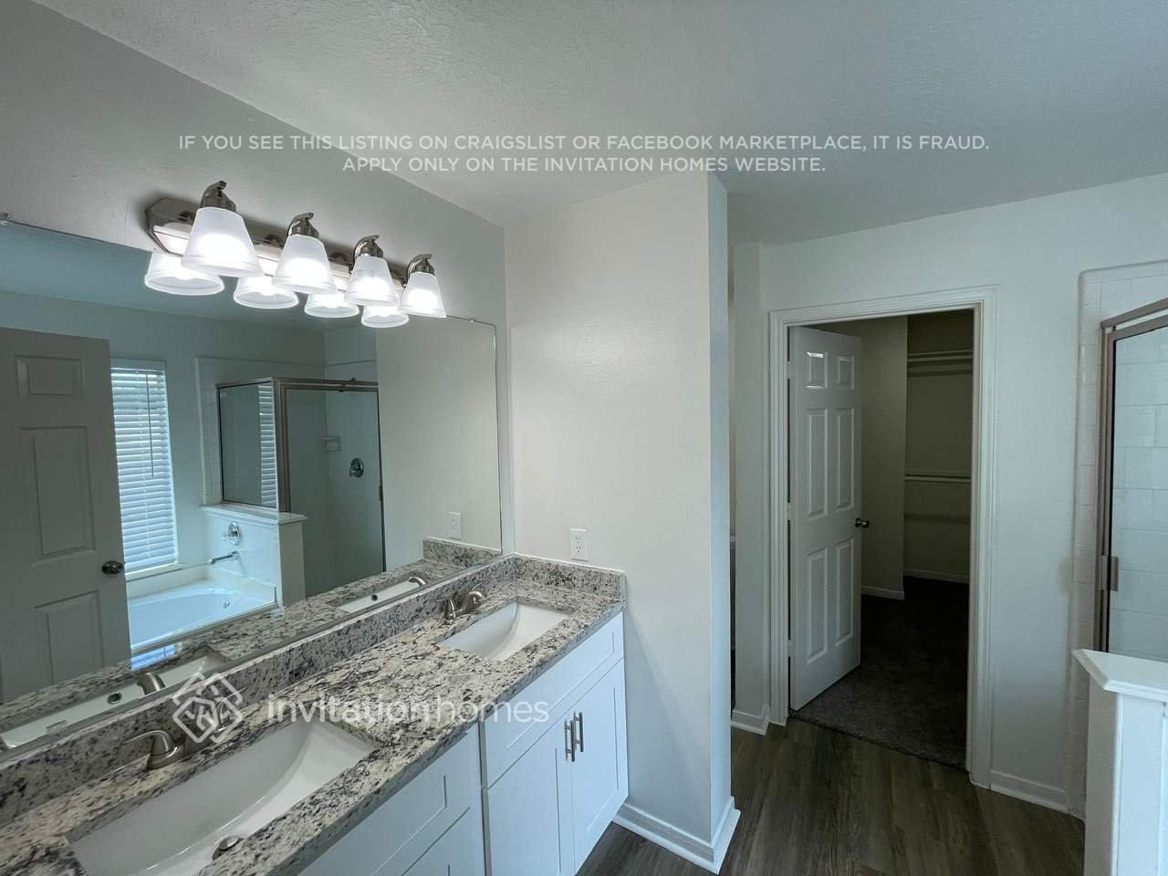 Building Photo - 17634 S Summit Canyon Dr