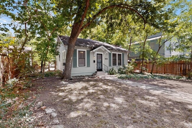 Building Photo - 4211 Avenue B
