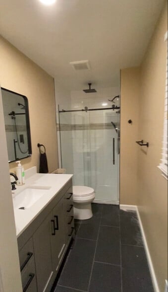 Building Photo - 509 Dogwood Ct