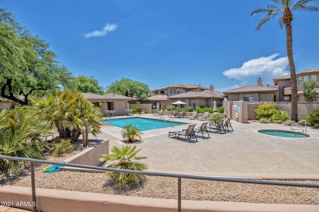 Building Photo - 15240 N Clubgate Dr