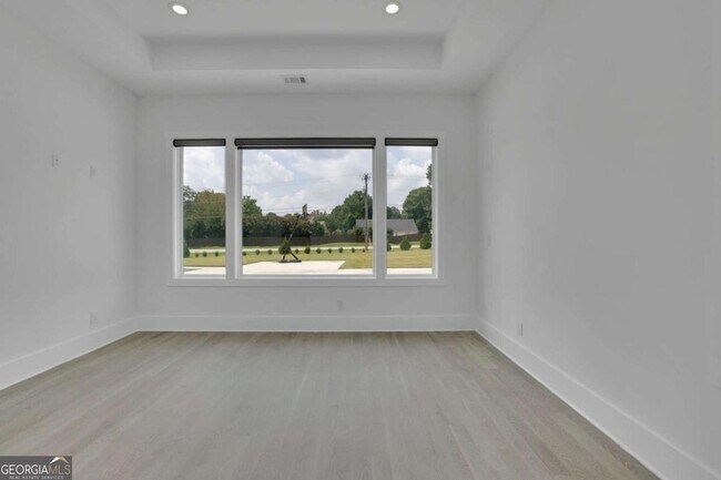 Building Photo - 2964 Old Peachtree Rd NE