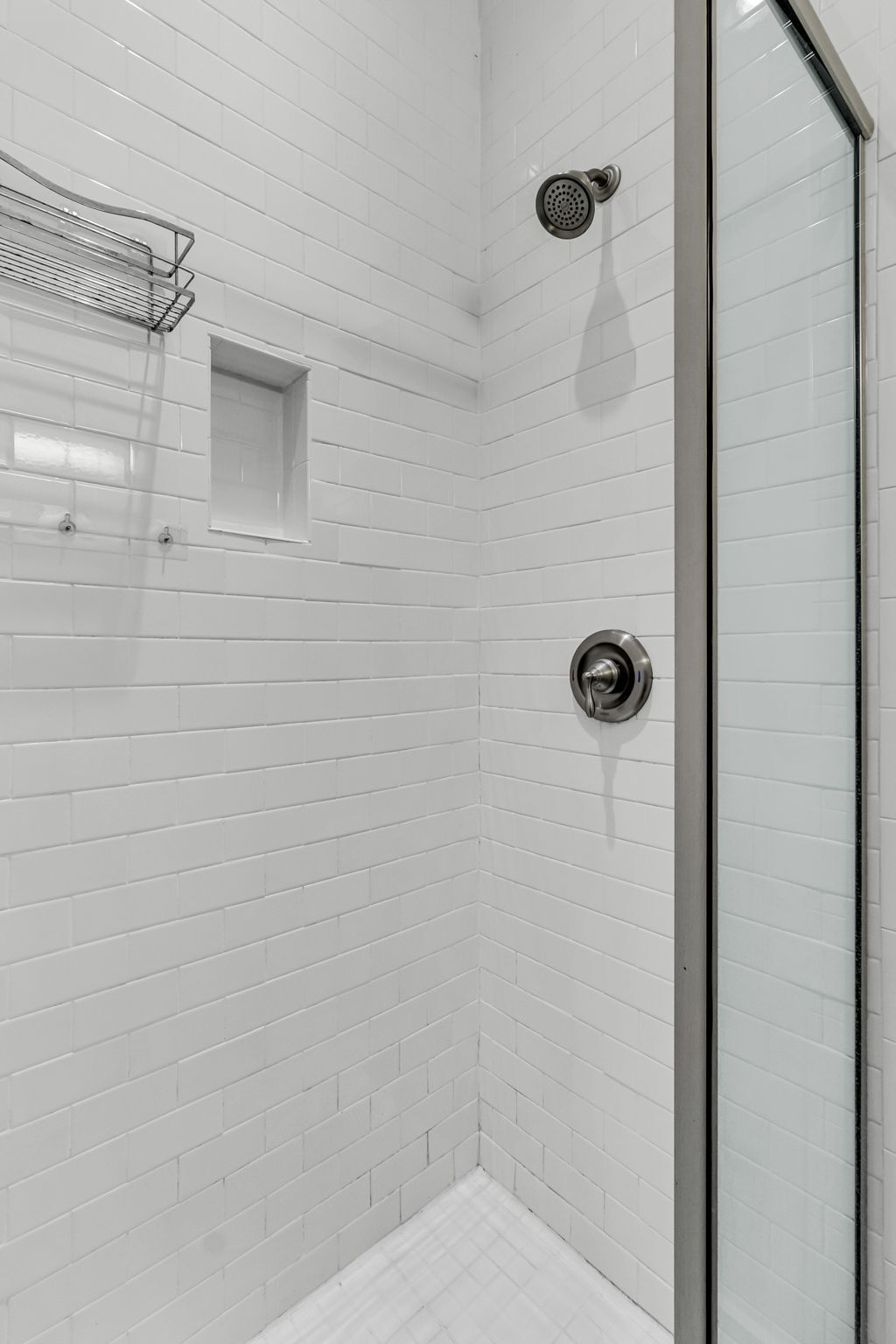 Building Photo - 40 Poinsett St