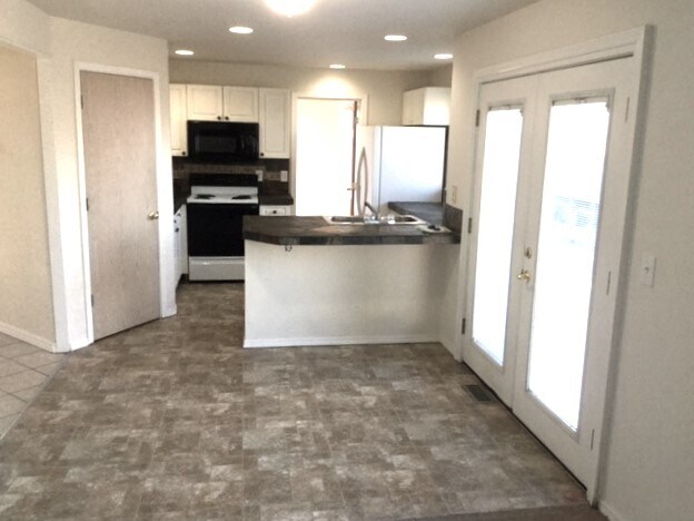 Building Photo - 21804 41st Avenue Ct E