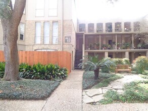 Building Photo - 4633 Wild Indigo St