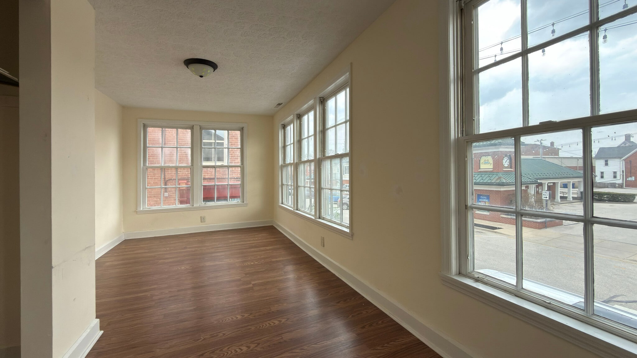 Sitting room or bedroom 2 - 221 Walnut St