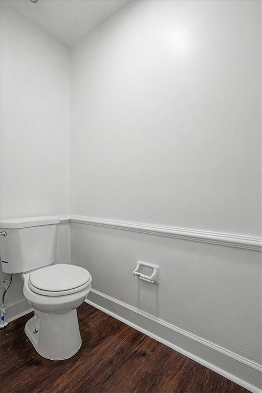 Building Photo - 3947 Camrose Pl