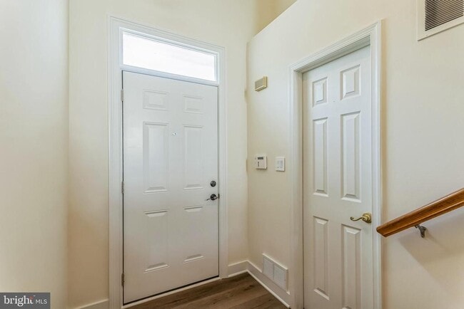 Building Photo - 13401 Silver Moon Way