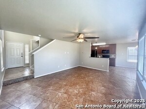 Building Photo - 2221 Lakeline Dr