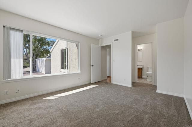 Building Photo - 1237 Evergreen Dr