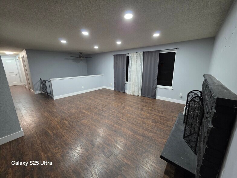 Building Photo - 403 CONTRA COSTA AVE