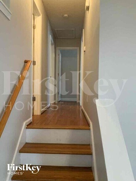 Building Photo - 57 Ledbetter Pl