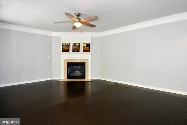 Building Photo - 46893 Eaton Terrace