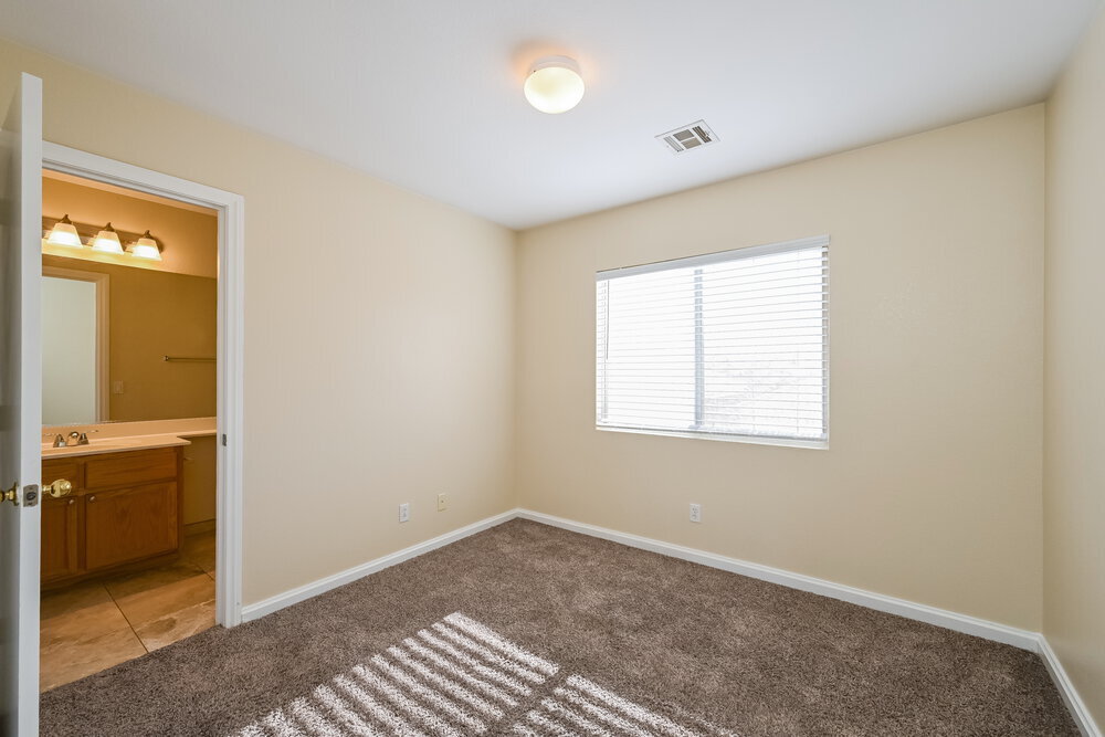 Building Photo - 1085 Wild Fern Ct