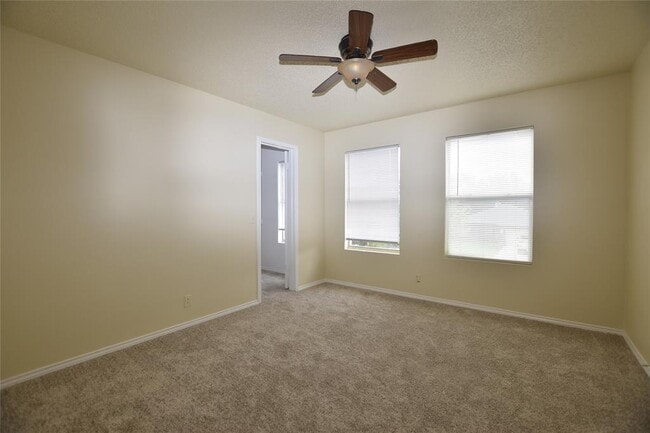 Building Photo - 9707 Copper Creek Dr