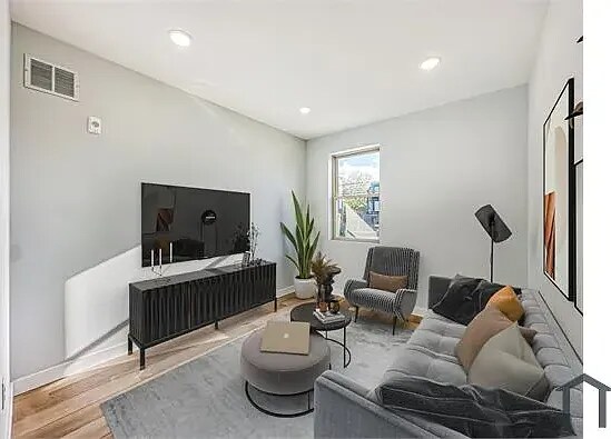 Building Photo - 4217 Mantua Ave