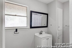 Building Photo - 338 Scotty Dr