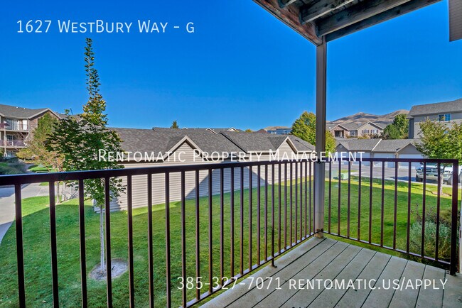 Building Photo - 1627 Westbury Way